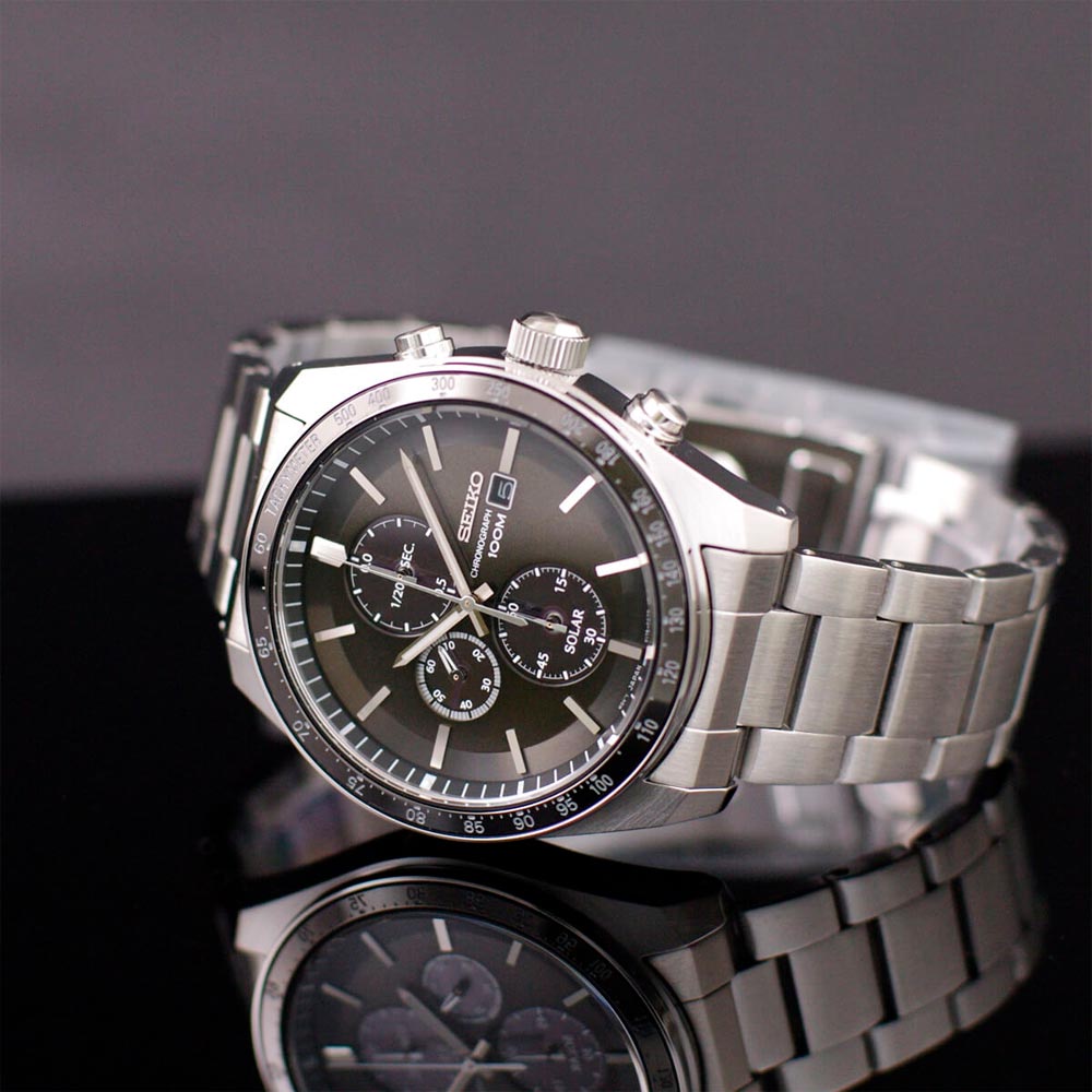 Reloj Seiko Solar Chronograph SSC715P1 Correa Metálica- Dando la Hora
