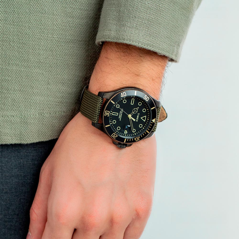 Reloj Timex Harborside Coast TW2U81900 Submariner 43mm - Dando la
