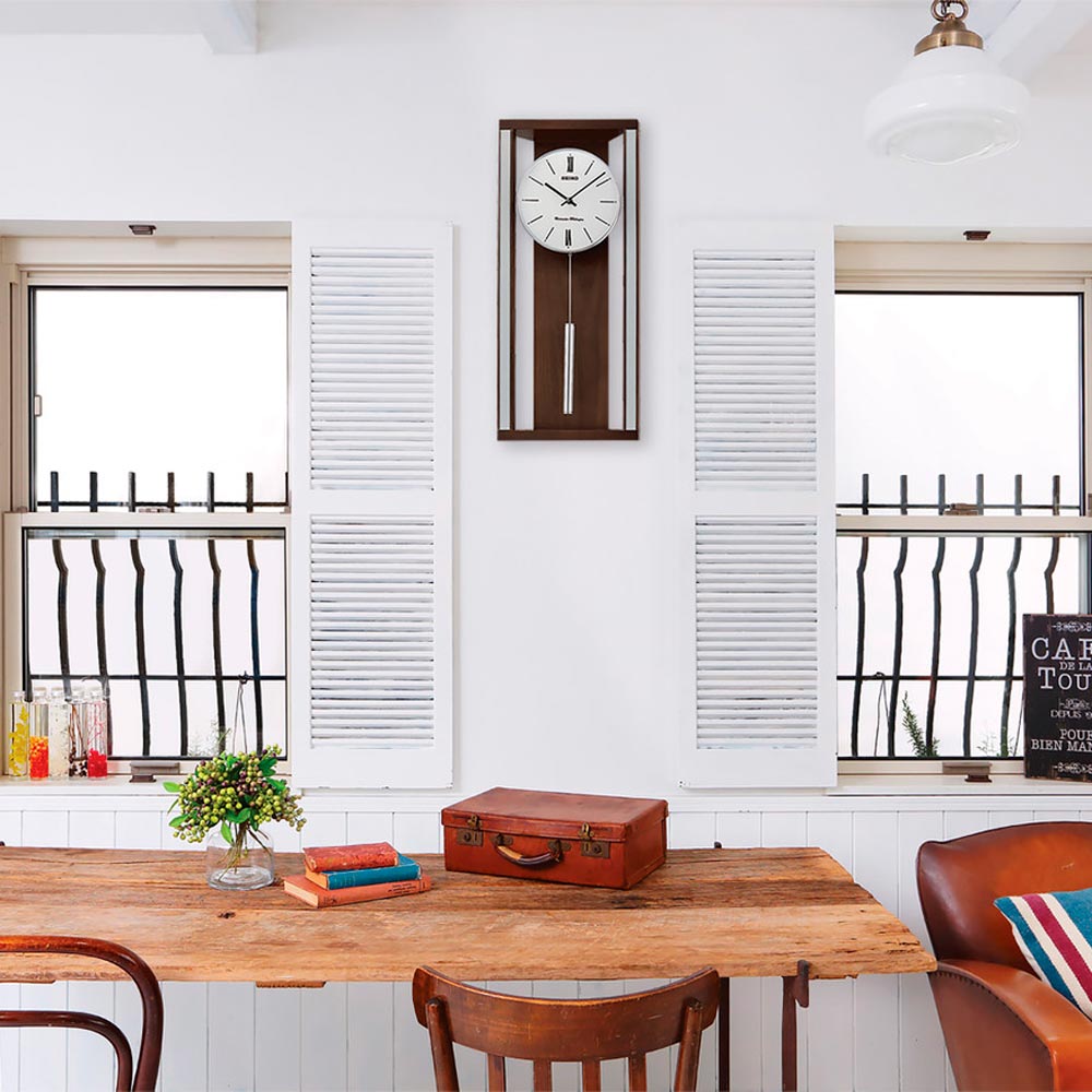 Reloj de Pared Seiko Clocks QXH068BLH con Péndulo - Dando la Hora